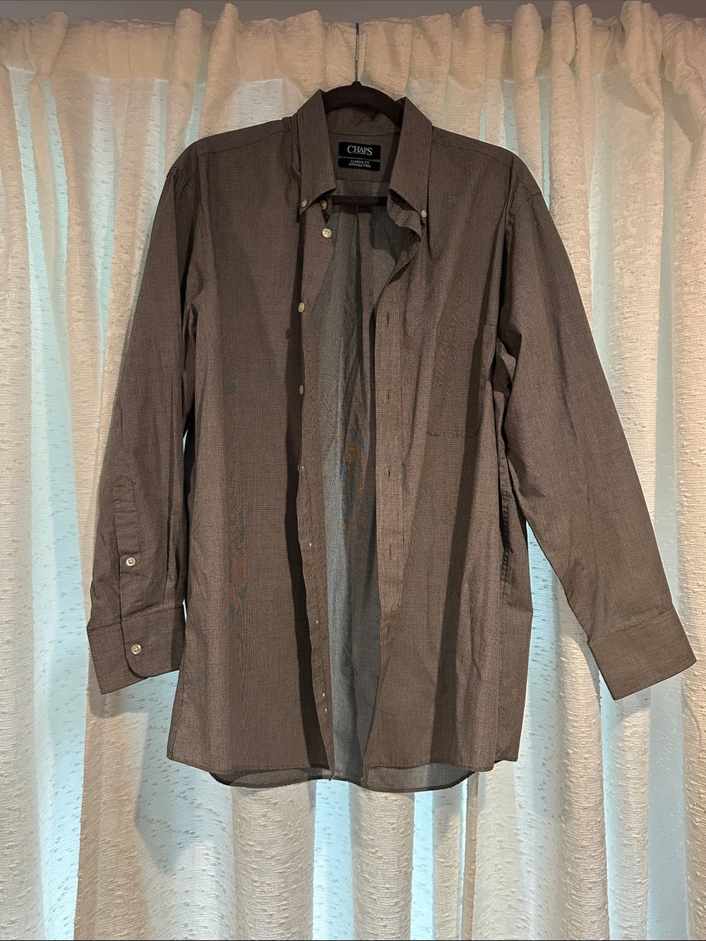 Chaps Men's Long Sleeve Button-Down Shirt (16 1/2 — 32/33)